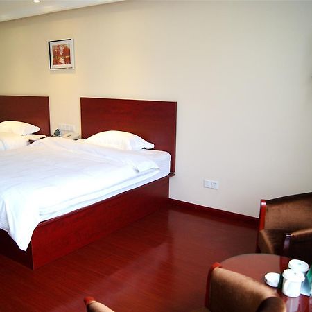 Greentree Inn Jiangsu Wuxi Yangjian Xihu Road Express Hotel Екстер'єр фото