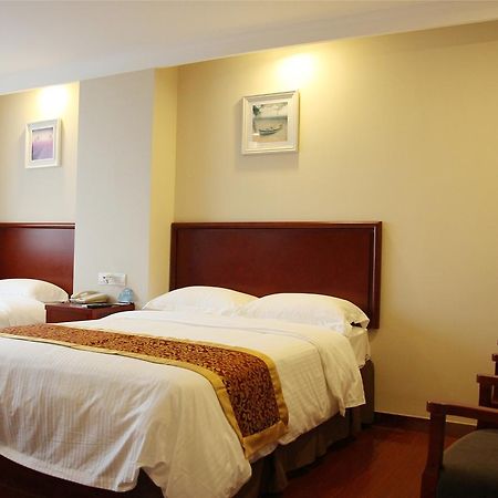 Greentree Inn Jiangsu Wuxi Yangjian Xihu Road Express Hotel Екстер'єр фото