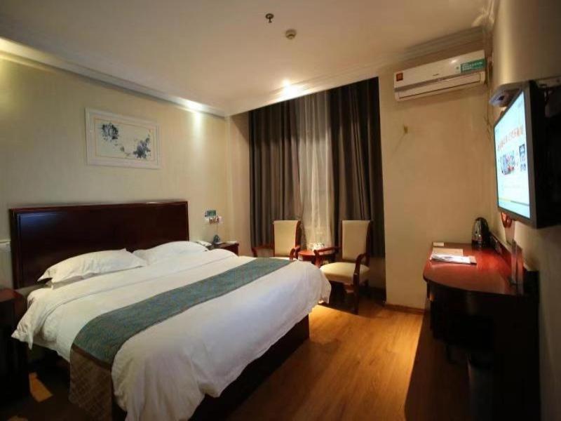 Greentree Inn Jiangsu Wuxi Yangjian Xihu Road Express Hotel Екстер'єр фото