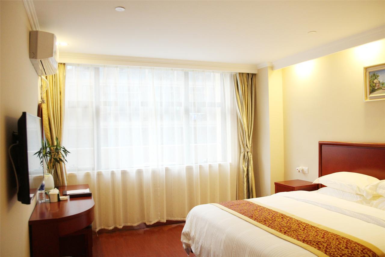 Greentree Inn Jiangsu Wuxi Yangjian Xihu Road Express Hotel Екстер'єр фото